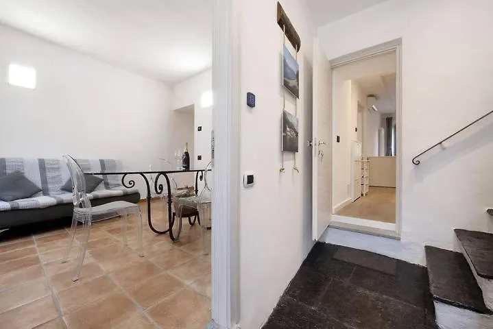 Le Coccinelle Home Mandello del Lario Holiday home